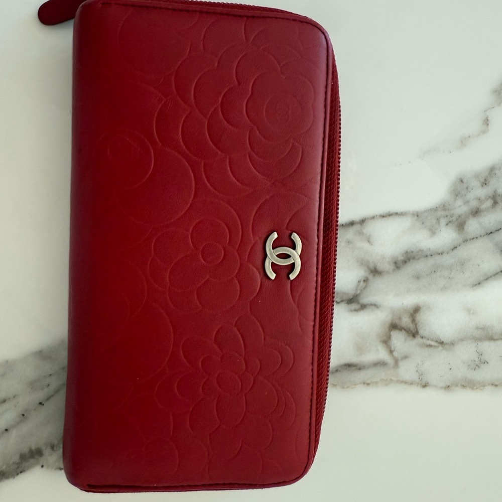 CHANEL Scarlet Camellia Patterned Wallet
